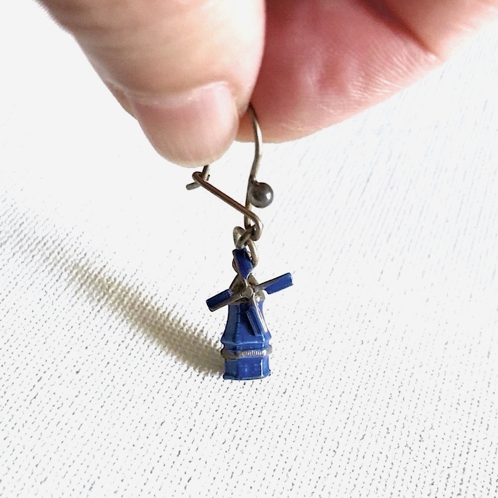Vintage Scandinavian Silver Tone Blue Enamel Windmills Pierced Earrings - Picture 4 of 7